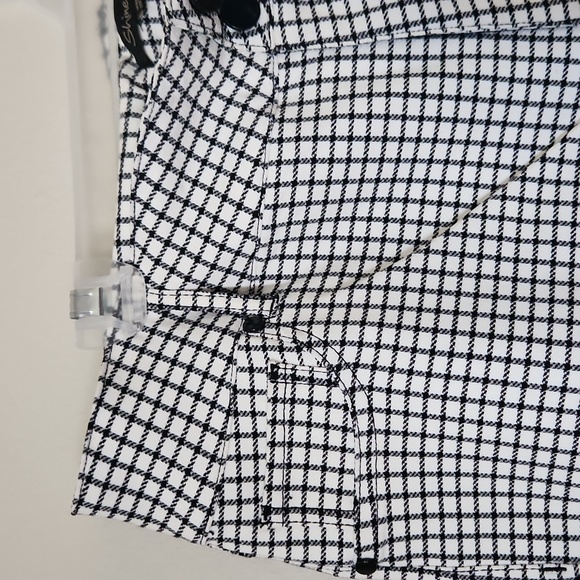 Women Pixie Pants - Picture 2 of 5